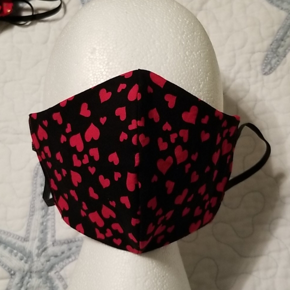 Trio of holiday facemask, chain and no touchkey - Picture 3 of 8